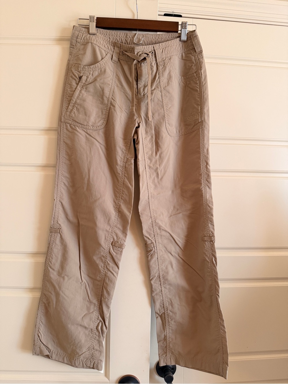 The North Face Women’s 100% Nylon Casual Pants